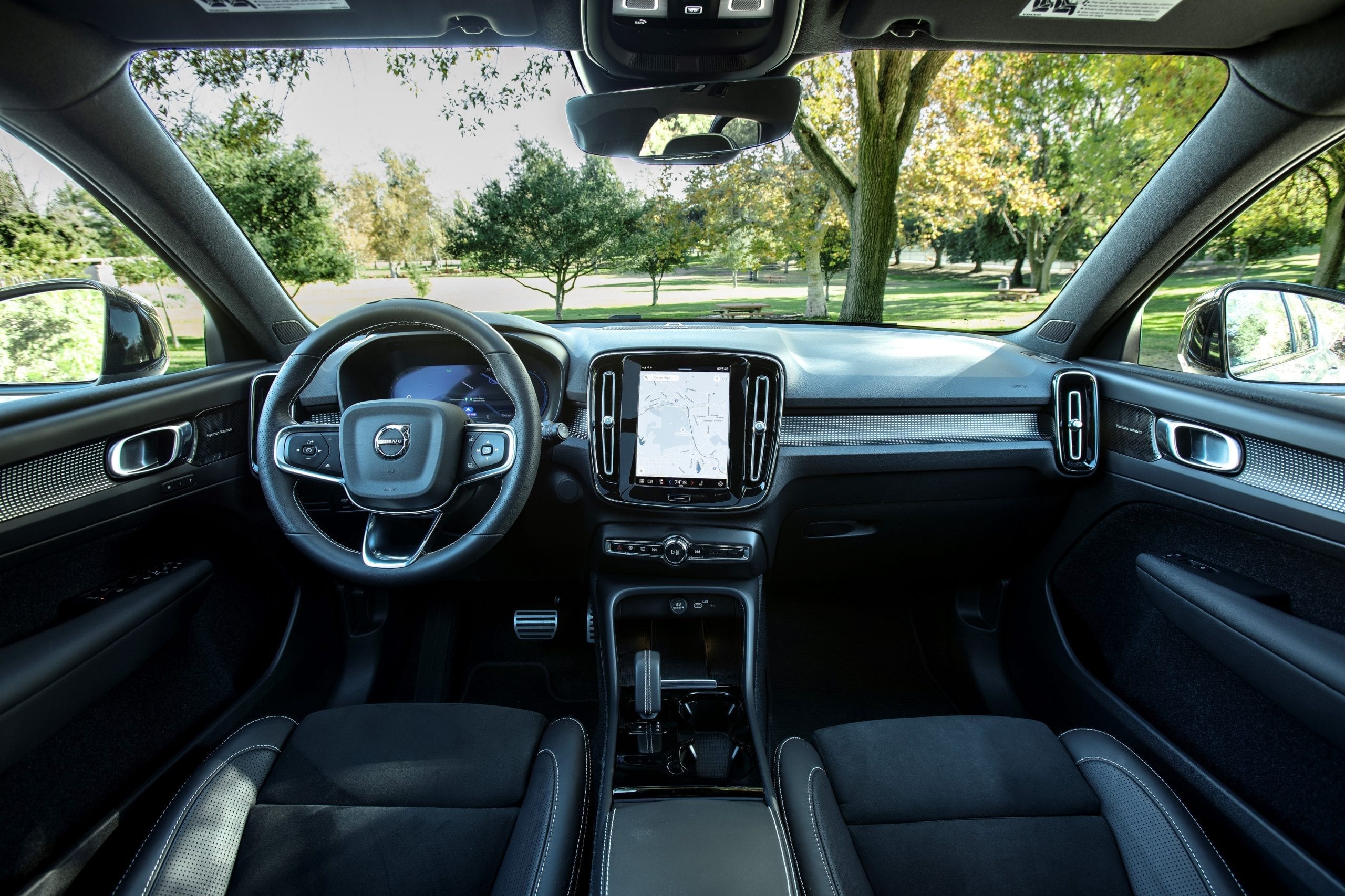 Volvo Goes AllElectric Autosphere