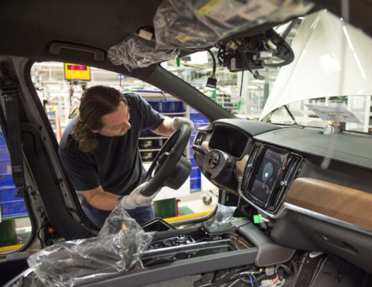 volvo production v90 driver side