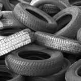 rubber tires stack pneus